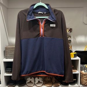 Cotopaxi half zip fleece